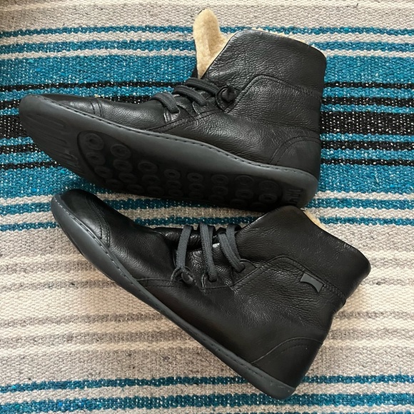 Camper Shearling Boots 39 - Picture 7 of 8